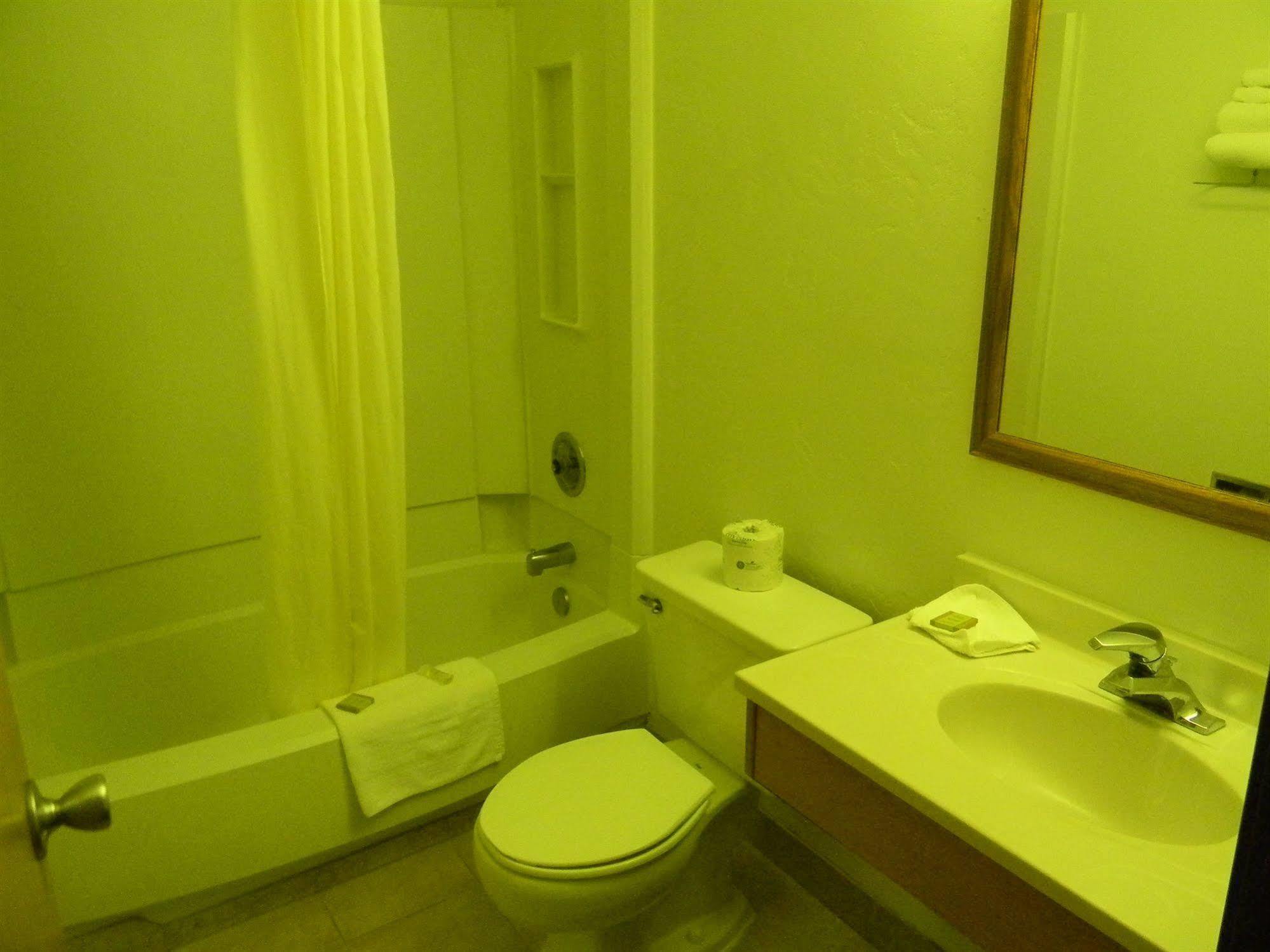 Hotel 6-wilsonville, Or - Portland Wilsonville